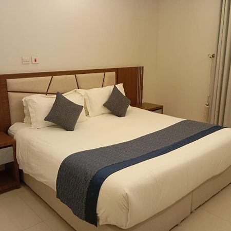 Remaz Suites Hotel Jubail ภายนอก รูปภาพ
