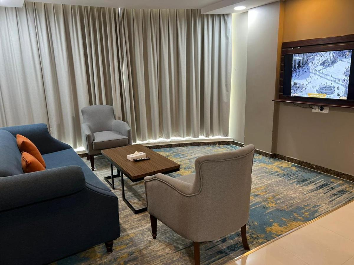 Remaz Suites Hotel Jubail ภายนอก รูปภาพ