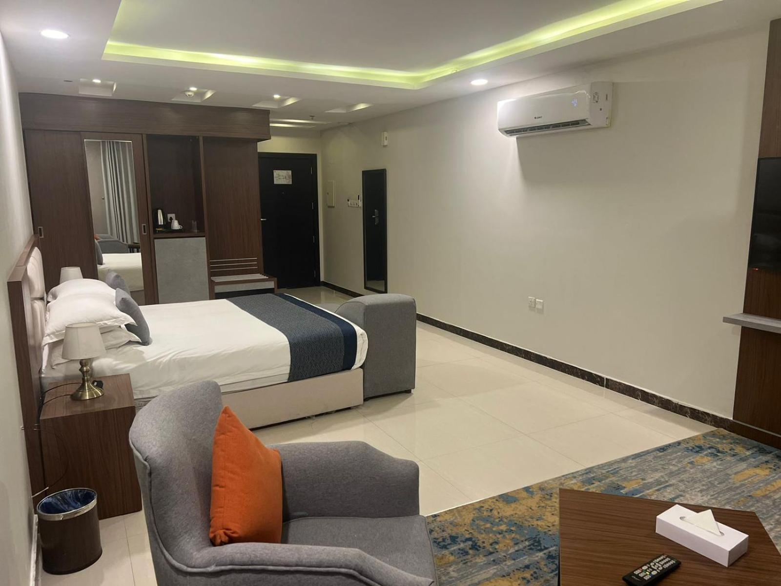 Remaz Suites Hotel Jubail ภายนอก รูปภาพ