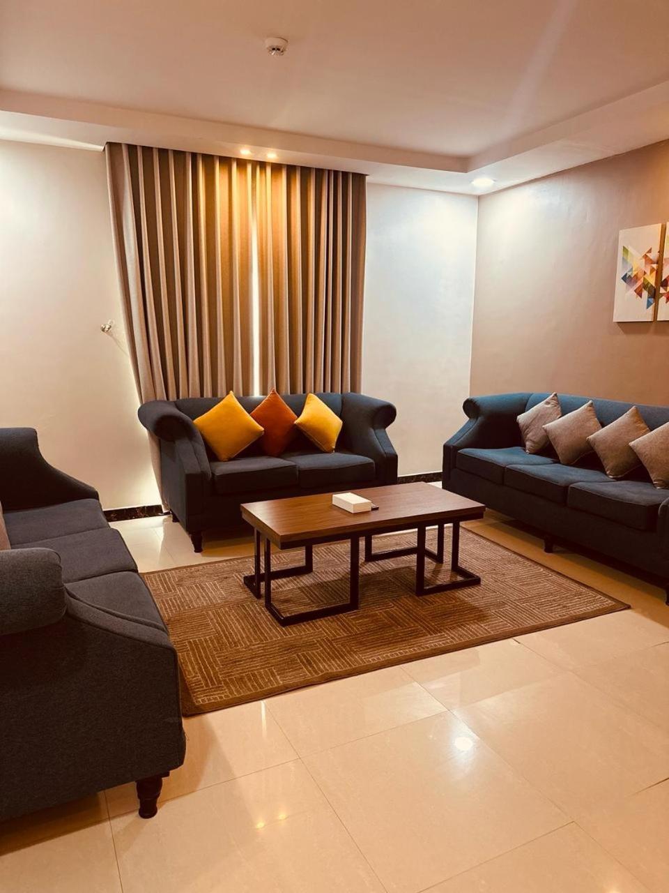 Remaz Suites Hotel Jubail ภายนอก รูปภาพ