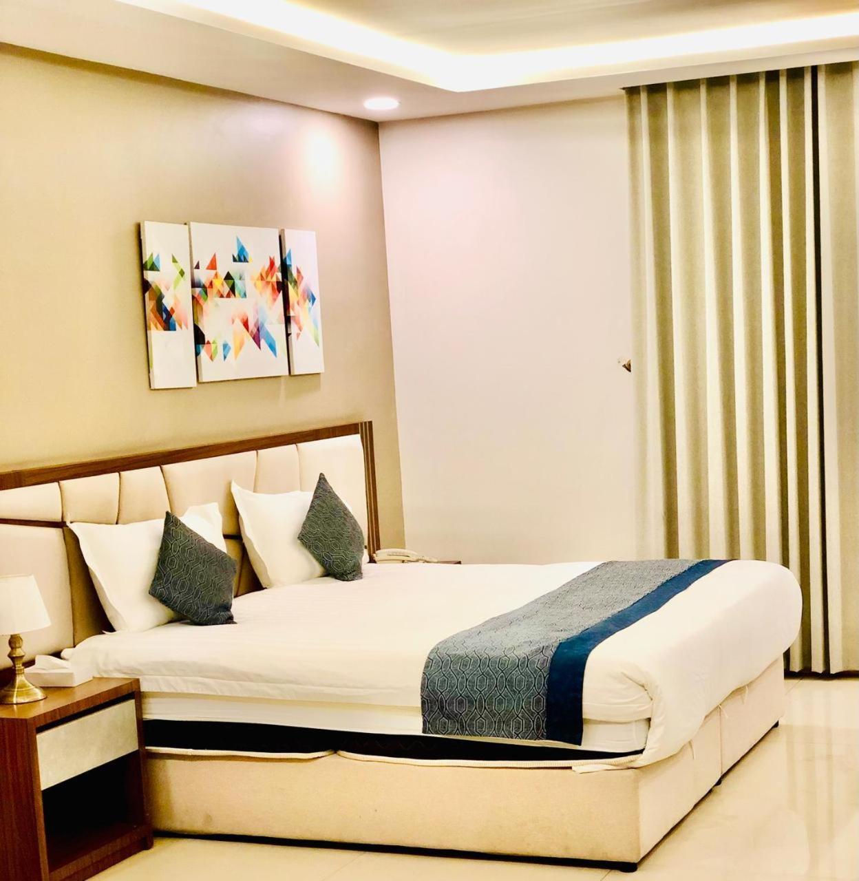 Remaz Suites Hotel Jubail ภายนอก รูปภาพ