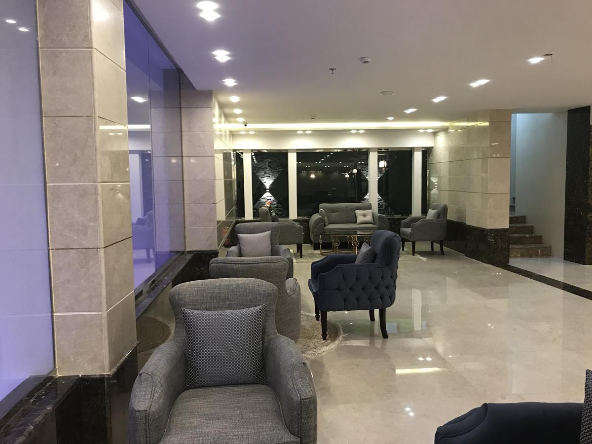 Remaz Suites Hotel Jubail ภายนอก รูปภาพ